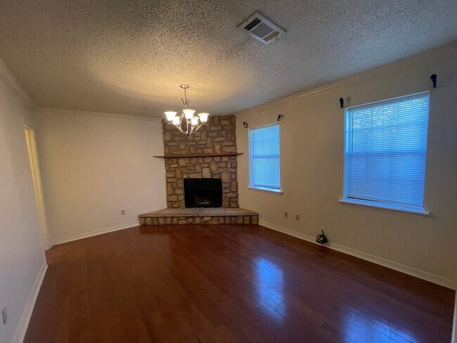 Foto del edificio - Convince is the key! Make the call today!