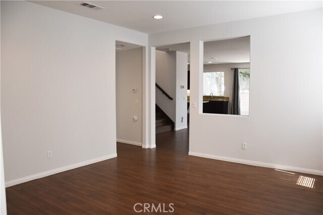 Foto del edificio - 3225 Donovan Ranch Rd