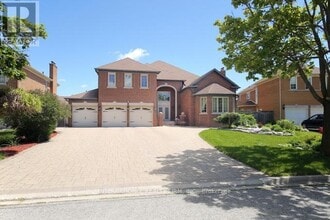 Building Photo - 7 Elderwood Dr