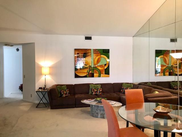 Building Photo - 6593 Via Regina