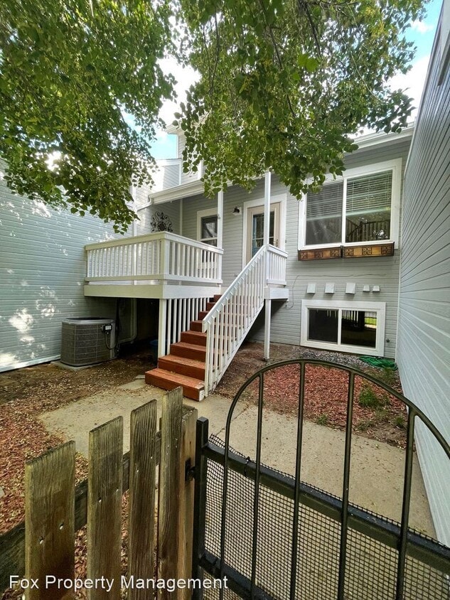 Primary Photo - 3 br, 3 bath House - 302 Owl Drive