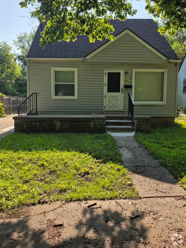 Building Photo - 18540 Fielding St