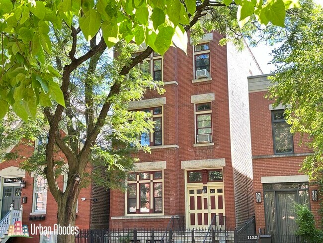 Building Photo - 1129 N Winchester Ave