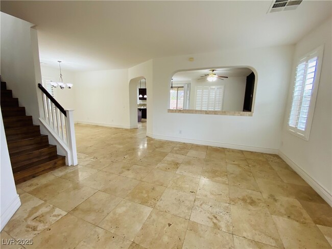 Building Photo - 373 Blue Tee Ct