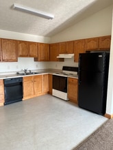 Building Photo - 2257 Shamrock Ln