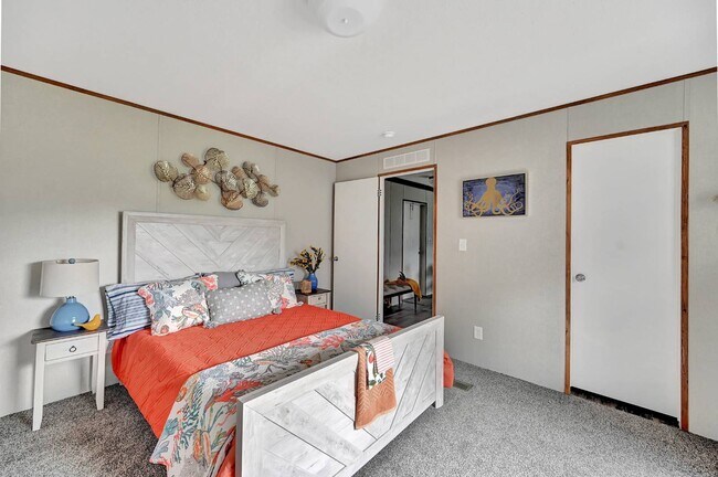 Foto del edificio - 372 W Buell Dr