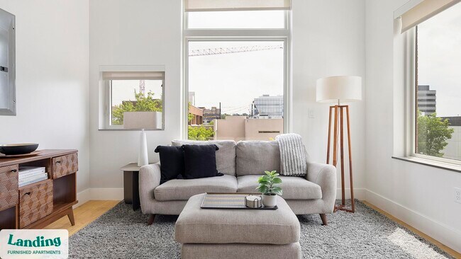 Building Photo - 135 Adams St