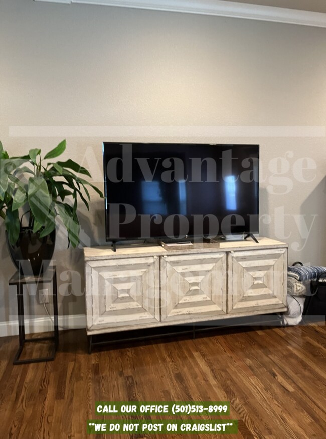 Foto del edificio - 6005 W W Dr