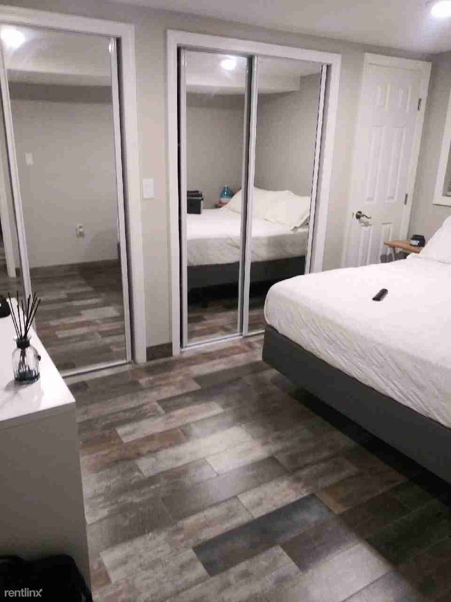 Foto del edificio - 1 br, 1 bath  - 5907 Jefferson St
