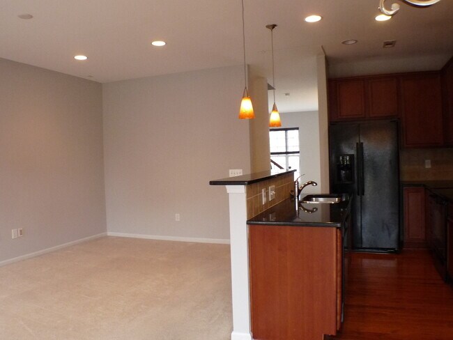 Foto del edificio - 3BD/2BA - 3 Story Townhome at Ayrsley for ...