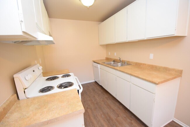 Foto del edificio - 951 Warwick Ave