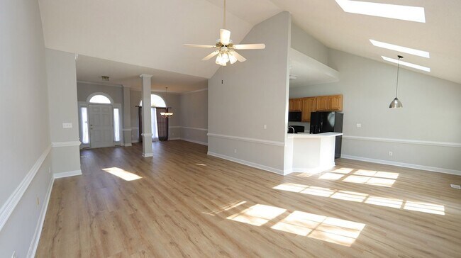 Foto del edificio - Updated One Level Home in Harrington Grove...
