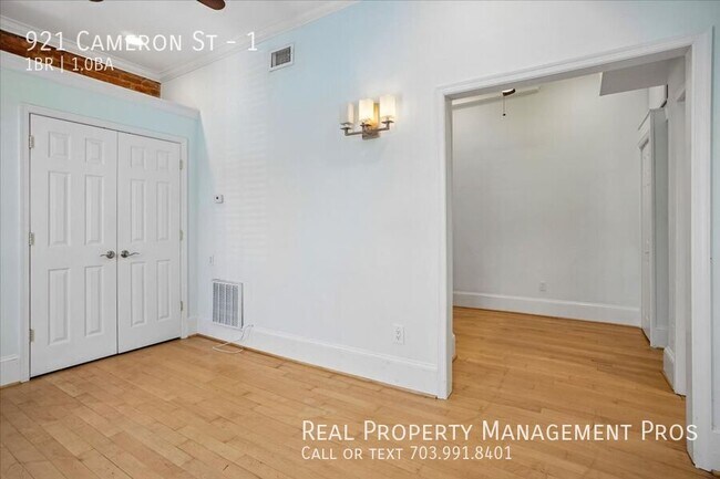 Foto del edificio - 921 Cameron St