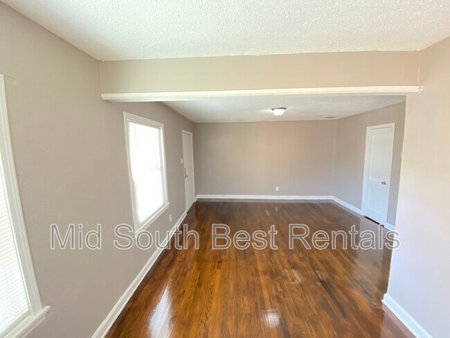 Foto del edificio - 1385 Kimball Ave