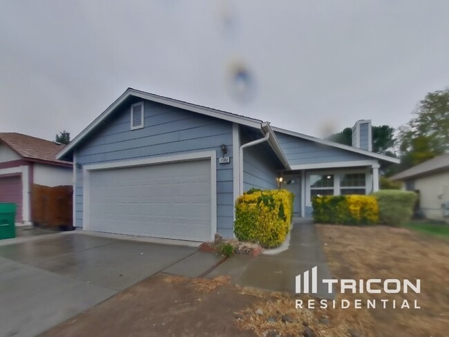 Building Photo - 1582 Woodhaven Ln