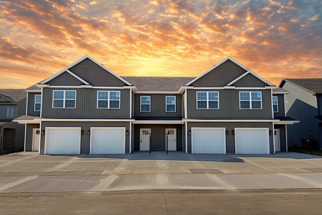 Building Photo - 3310 Stoneway Ct