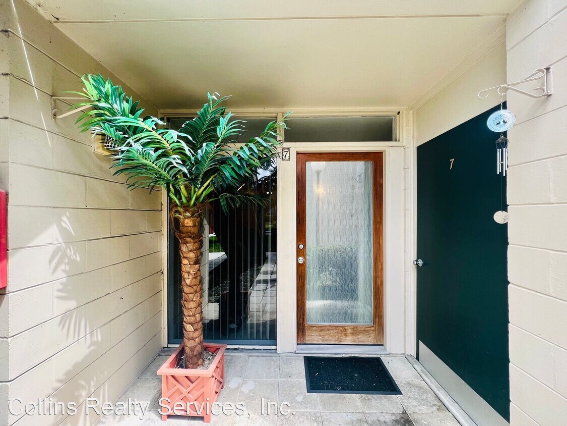 2043 Dunsford Terrace, Jacksonville, FL 32207 House Rental in