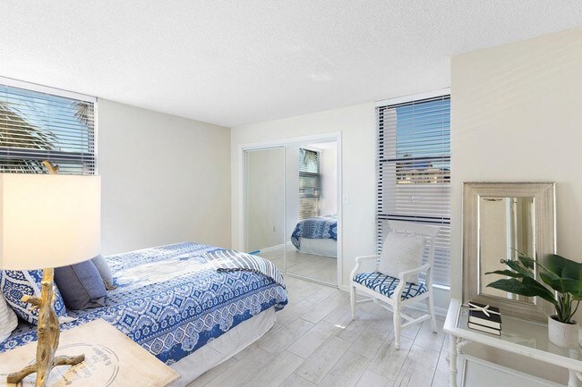 Foto del edificio - 1221 1st St S