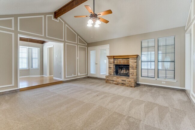 Foto del edificio - One Story, 3 Bedroom, 2.5 Bath Home in Ced...