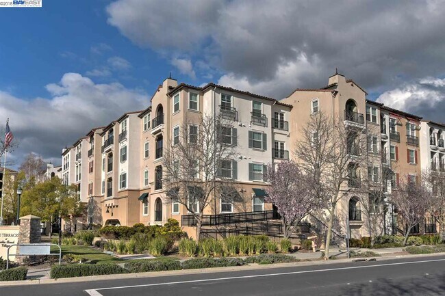 Foto del edificio - 3275 Dublin Blvd