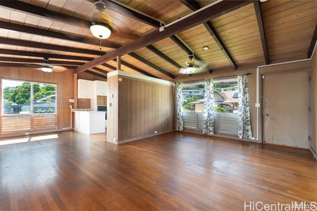 Building Photo - 1531 Onipaa St