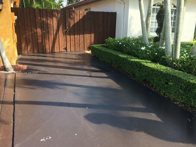 Foto del edificio - 15359 SW 172nd Terrace