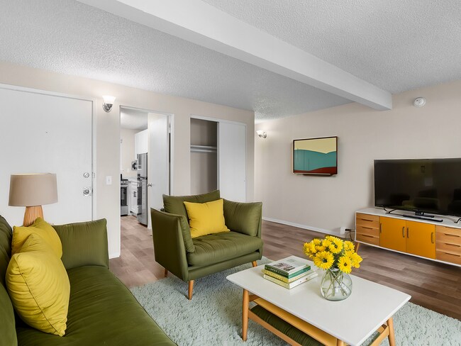 Estudio Rainier Garden - Rainier Gardens Apartments