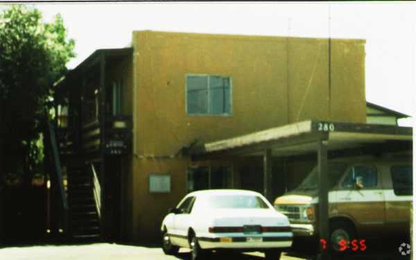 Building Photo - 280 1st Ave