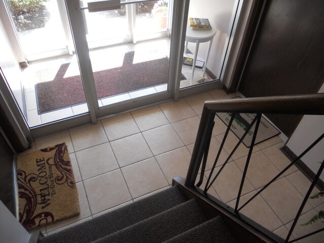 Foto del edificio - 10936 Keating Ave