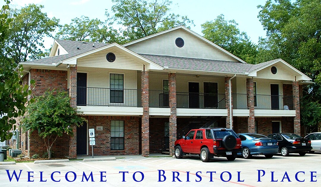 Welcome Home - 1011 N Austin St