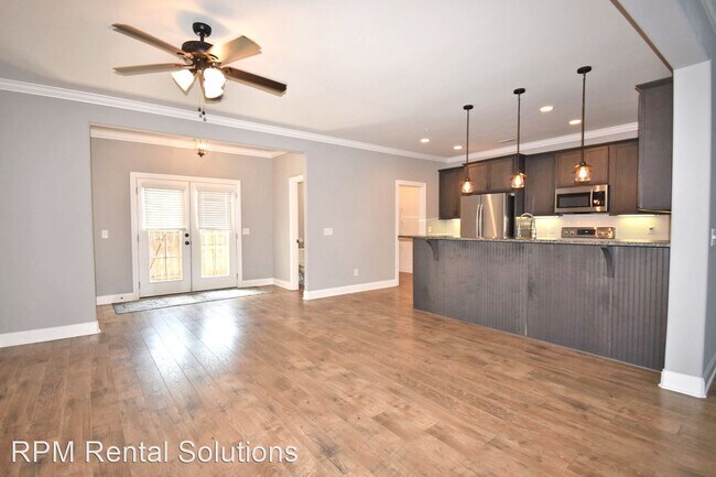 Foto del edificio - 3 br, 2.5 bath House - 723 Black Colt Drive