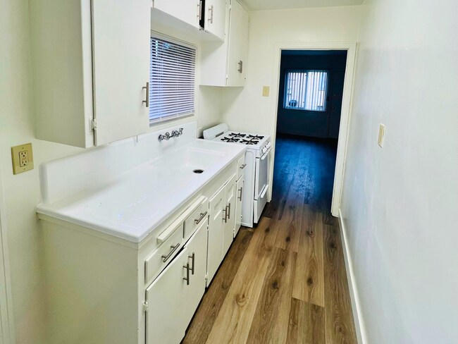 Foto del edificio - 783-789 Freeman Ave