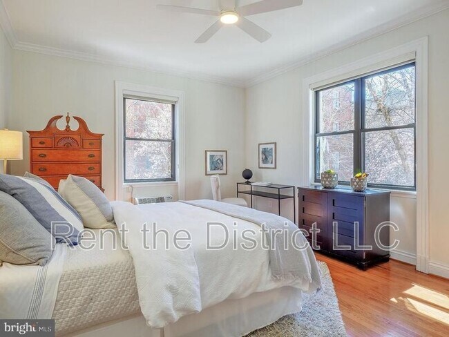 Foto del edificio - 3100 Connecticut Ave NW