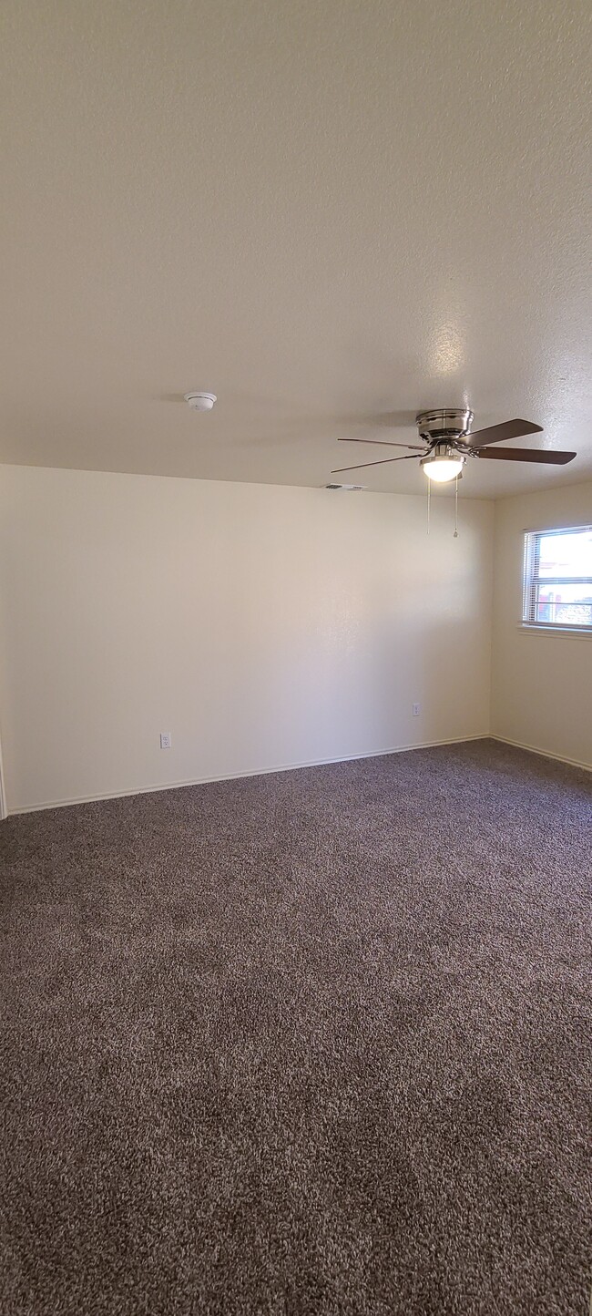 Building Photo - Parkside Apartments