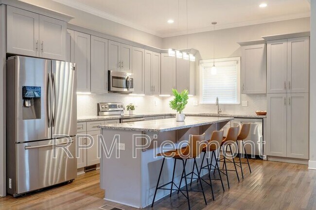Foto del edificio - 1418 Allegheny St SW
