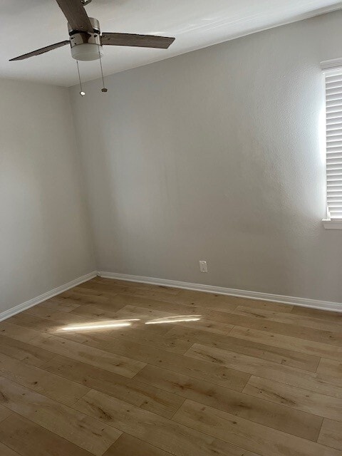 Building Photo - 14320 Condon Ave