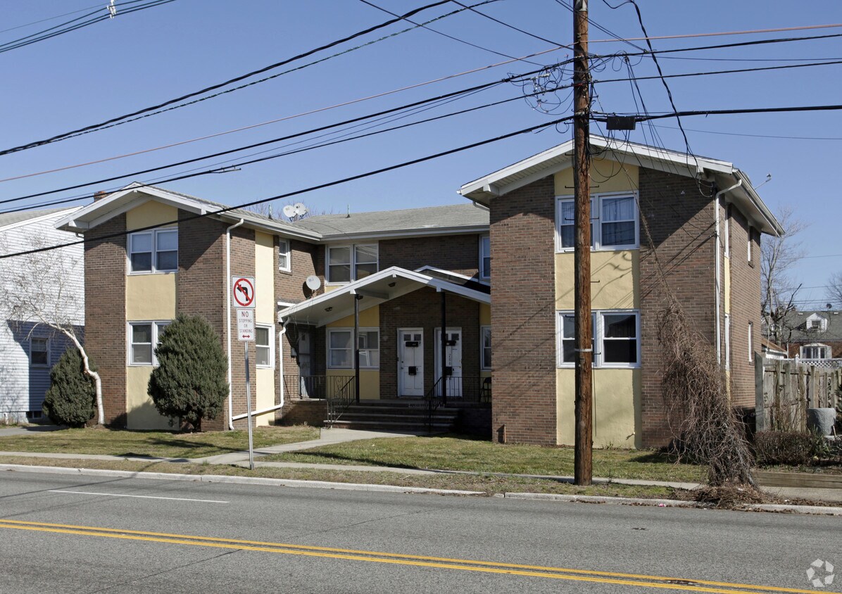 Building Photo - 760-764 Convery Blvd