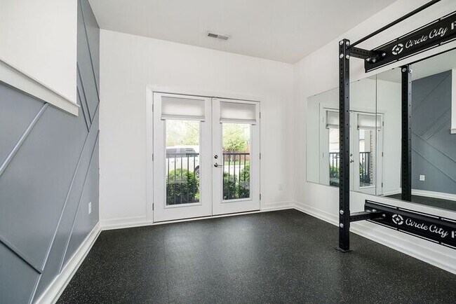 Building Photo - 2 Bed 2.5 Bath Townhome in Herron Morton!