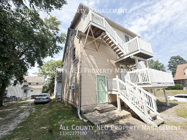 Building Photo - 234 Wheeler St