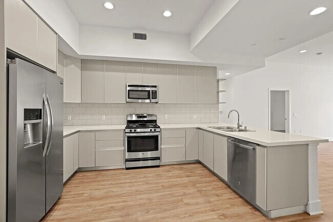 Foto del edificio - 5308 Sepulveda Blvd