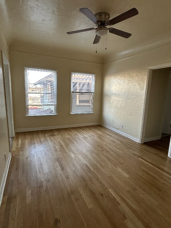 Foto principal - 1154 Normandie Ave