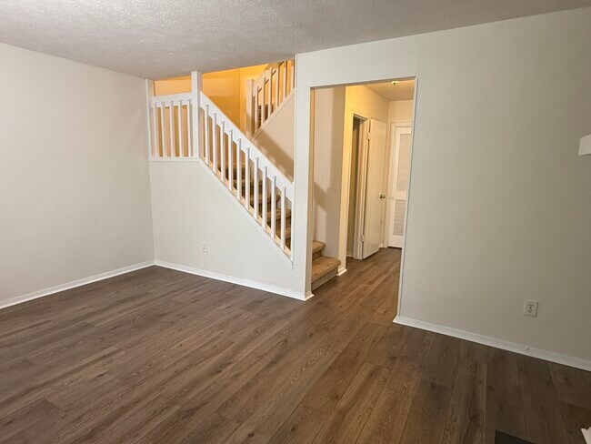 Foto del edificio - 3062 Destin Cir