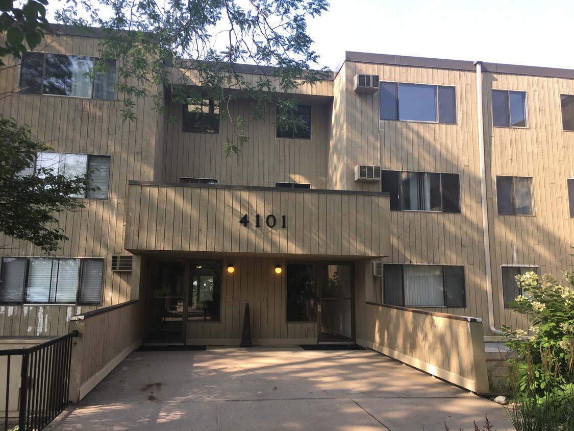 Primary Photo - 4101 Parklawn Ave