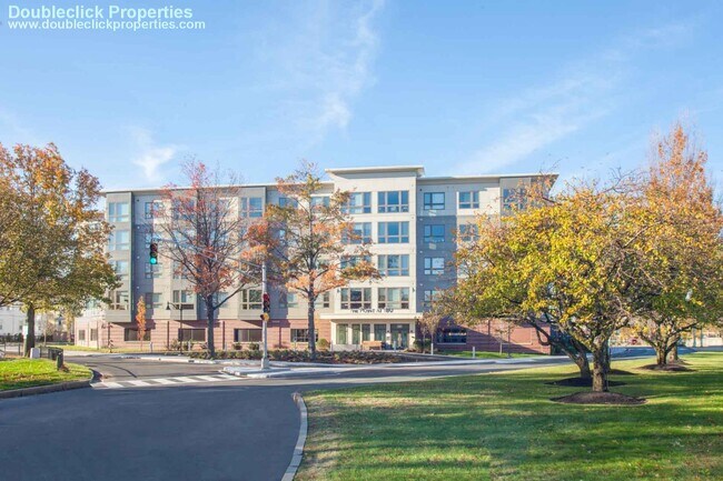Foto del edificio - 178 Eastern Ave