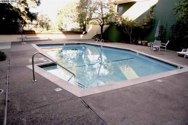 Pool Area - 551 Jean St