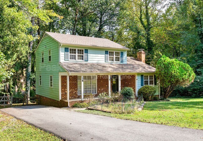 Foto del edificio - 2353 Shoreham Dr