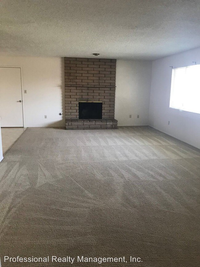 Foto del edificio - 5119 Appleblossom Dr