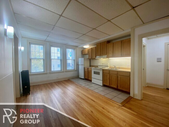 Foto del edificio - 1440 W Howard St
