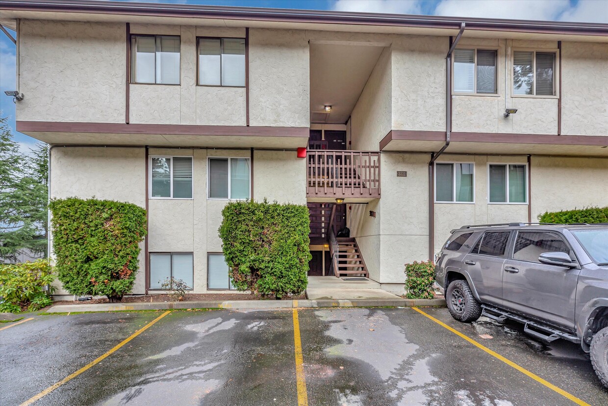Foto principal - 3511 S 160th St