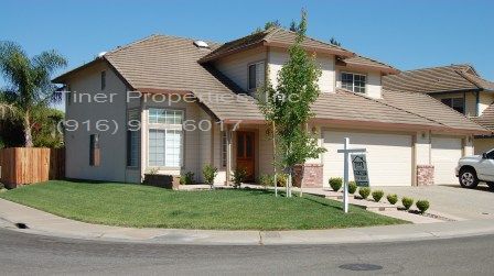 Foto principal - Spacious & Inviting 3-Bedroom Home in Lagu...